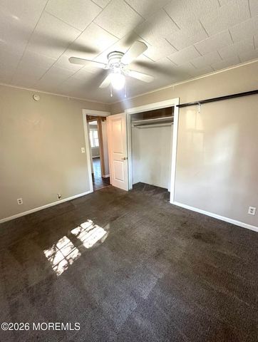 14 Manning Place, Keansburg, NJ 07734