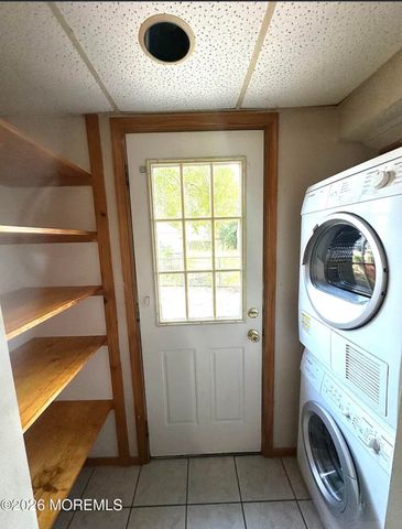 14 Manning Place, Keansburg, NJ 07734