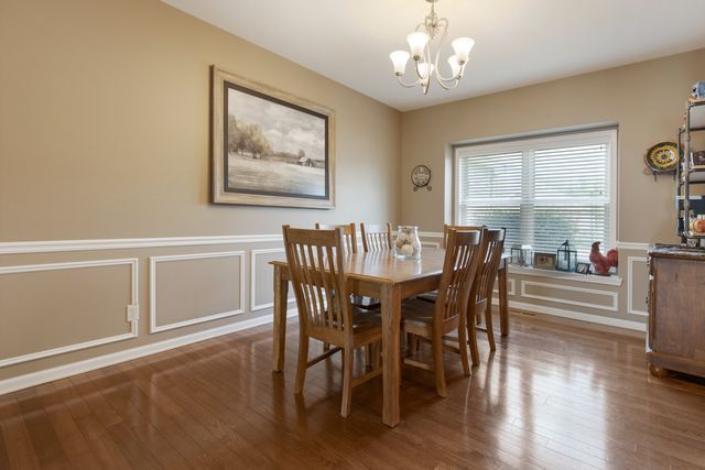 1303 Secretariat Drive, Genoa, IL 60135