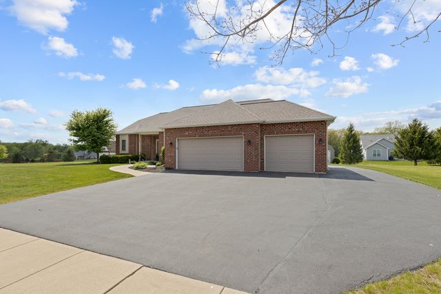 1303 Secretariat Drive, Genoa, IL 60135