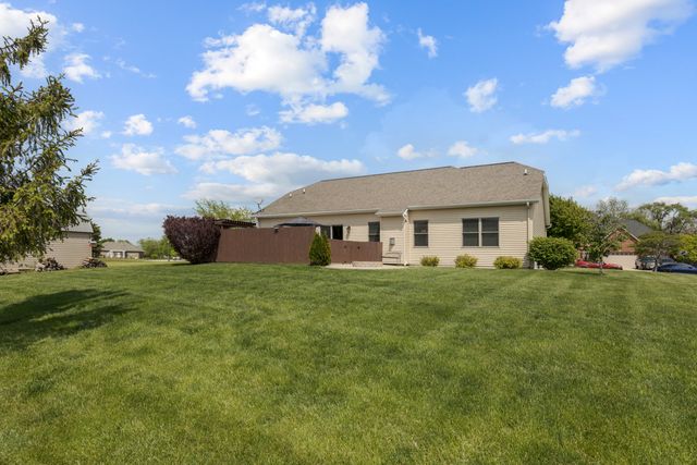 1303 Secretariat Drive, Genoa, IL 60135