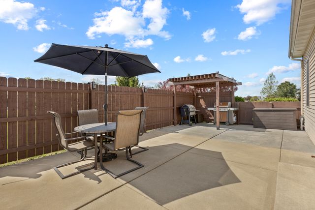 1303 Secretariat Drive, Genoa, IL 60135