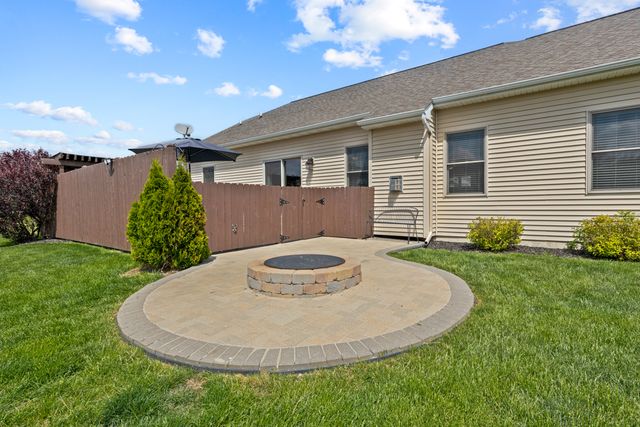 1303 Secretariat Drive, Genoa, IL 60135
