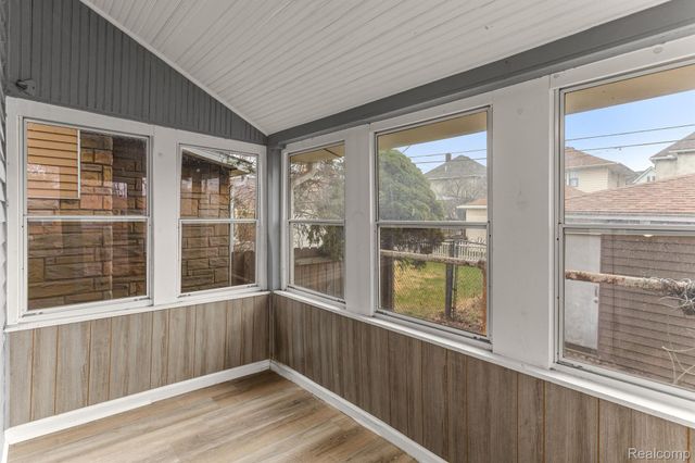 63 ELM Street, River Rouge, MI 48218