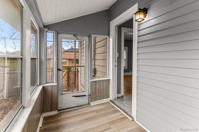 63 ELM Street, River Rouge, MI 48218