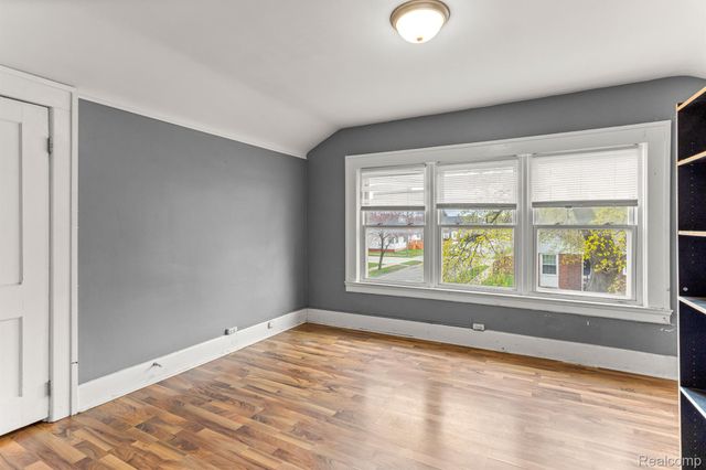 63 ELM Street, River Rouge, MI 48218