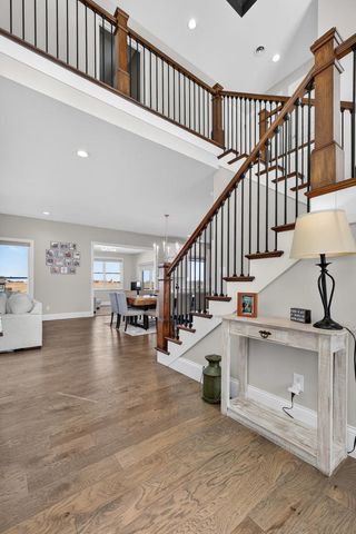 5765 Pigeon Creek Road, Bettendorf, IA 52722