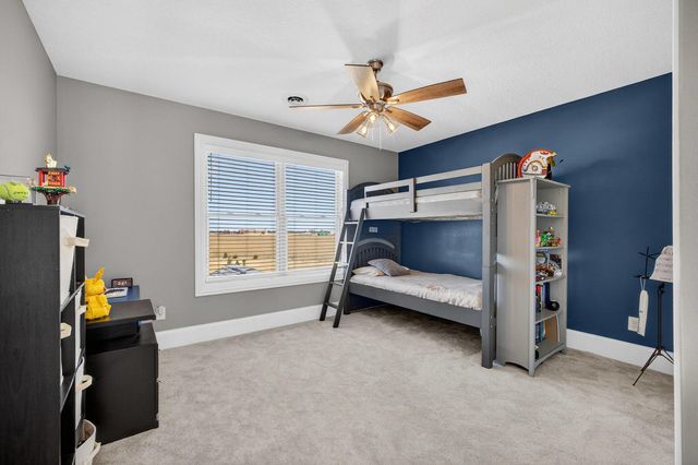 5765 Pigeon Creek Road, Bettendorf, IA 52722