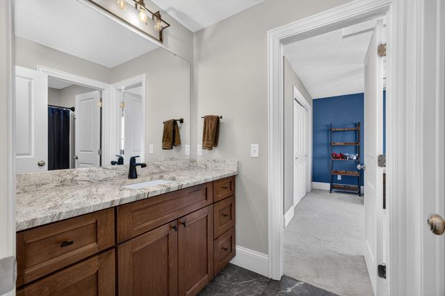 5765 Pigeon Creek Road, Bettendorf, IA 52722