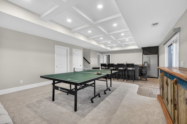 5765 Pigeon Creek Road, Bettendorf, IA 52722