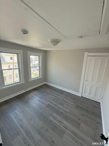 182 Hewitt Street, Bridgeport, CT 06607