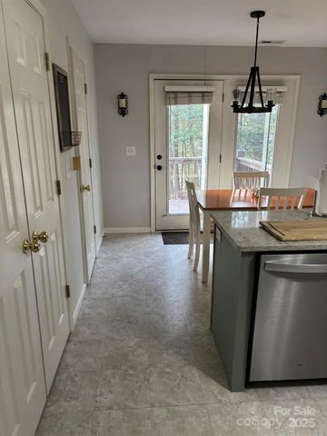 93 Stafford Court, Fletcher, NC 28732