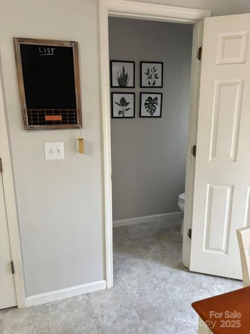 93 Stafford Court, Fletcher, NC 28732