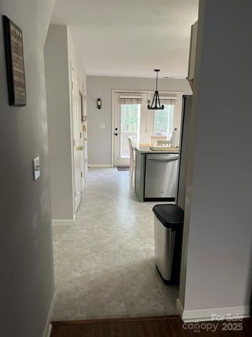 93 Stafford Court, Fletcher, NC 28732