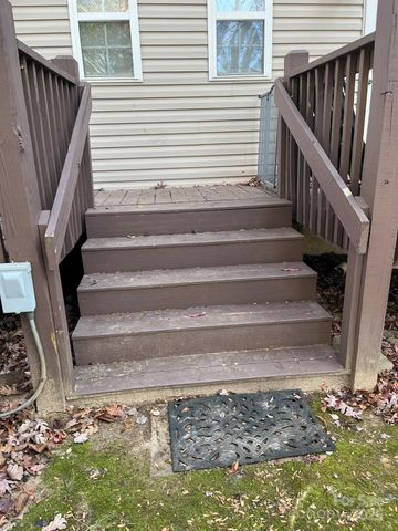 93 Stafford Court, Fletcher, NC 28732