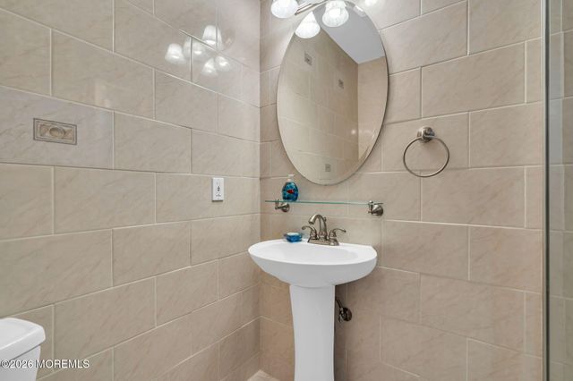102 Harvard Oval, Freehold, NJ 07728