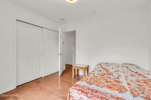 102 Harvard Oval, Freehold, NJ 07728