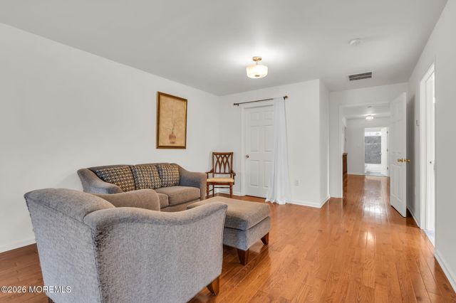 102 Harvard Oval, Freehold, NJ 07728