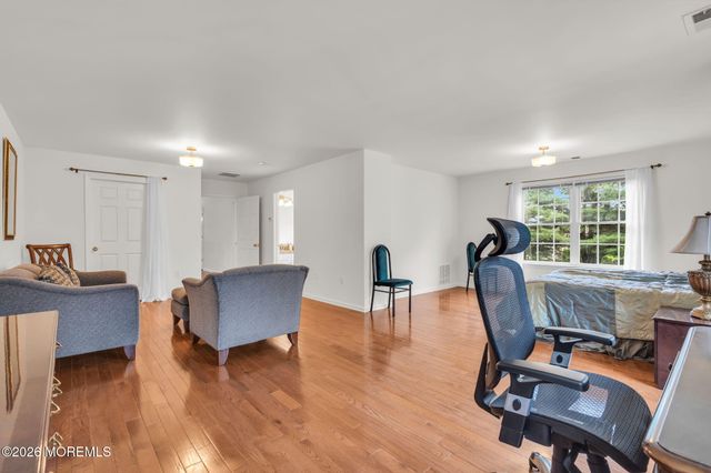102 Harvard Oval, Freehold, NJ 07728