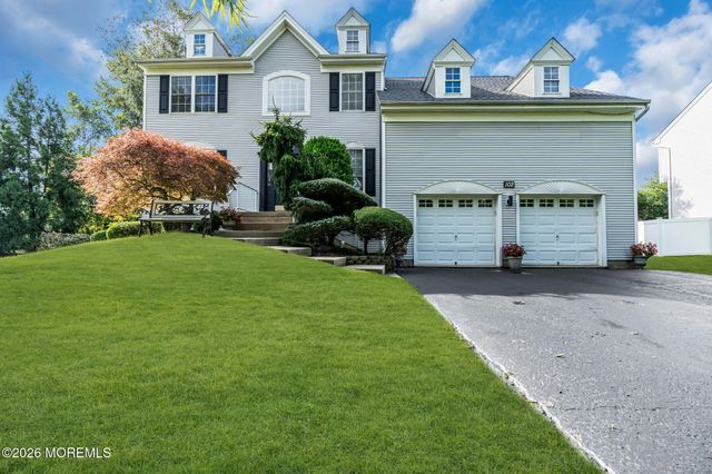 102 Harvard Oval, Freehold, NJ 07728