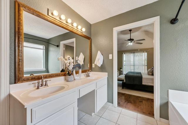 8117 Jolie Drive, Fort Worth, TX 76137