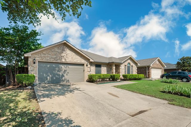 8117 Jolie Drive, Fort Worth, TX 76137