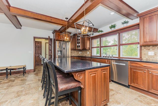 7201 E Windsor Road, Selma, IN 47383