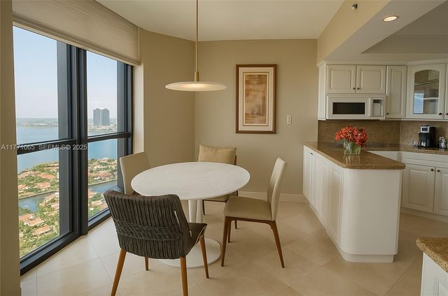 2000 Island Boulevard 3009, Aventura, FL 33160