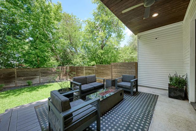 918 Cardinal LN A, Austin, TX 78704