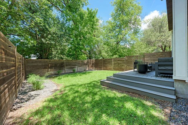 918 Cardinal LN A, Austin, TX 78704