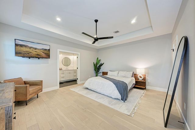 918 Cardinal LN A, Austin, TX 78704