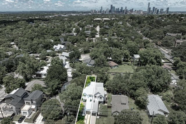 918 Cardinal LN A, Austin, TX 78704