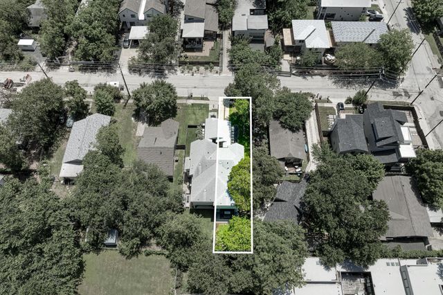 918 Cardinal LN A, Austin, TX 78704