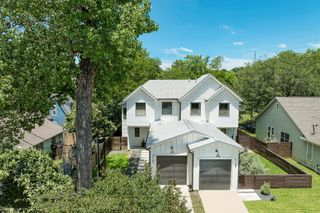 918 Cardinal LN A, Austin, TX 78704