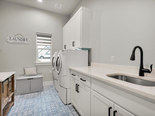 650 Winkler Way, Springtown, TX 76082