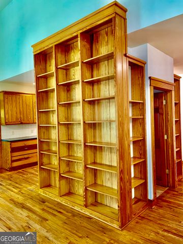 345 Three Oaks Drive, Athens, GA 30607