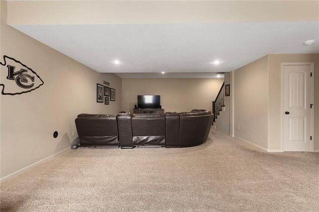 10205 NE 103rd Street, Kansas City, MO 64157