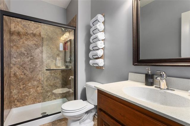 10205 NE 103rd Street, Kansas City, MO 64157