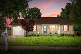1055 Meshaw Trl, Clarksville, TN 37040