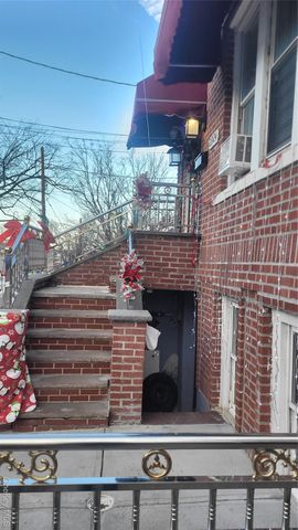 2924 Yates Avenue, Bronx, NY 10469