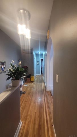 2924 Yates Avenue, Bronx, NY 10469