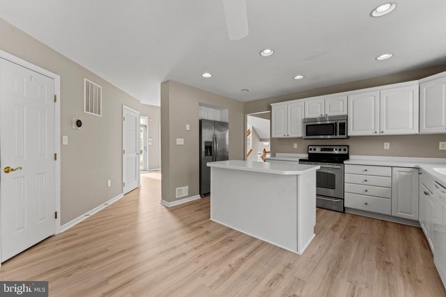 7756 SENECA RIDGE DR, York, PA 17403