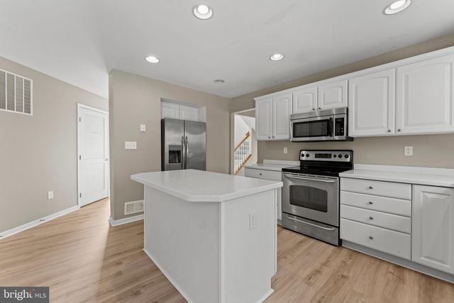 7756 SENECA RIDGE DR, York, PA 17403