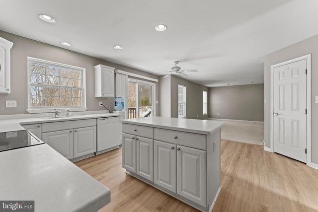 7756 SENECA RIDGE DR, York, PA 17403