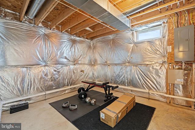 7756 SENECA RIDGE DR, York, PA 17403