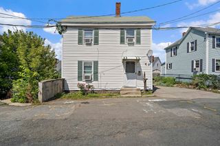 11 Hovey Street, Woburn, MA 01801