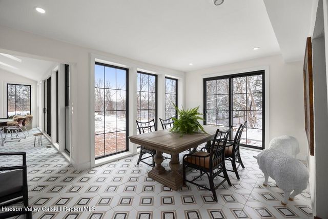 33 Broad Street, Kinderhook, NY 12106