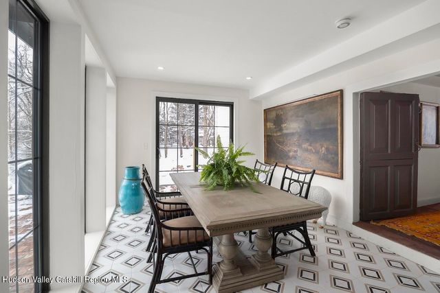 33 Broad Street, Kinderhook, NY 12106