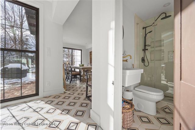 33 Broad Street, Kinderhook, NY 12106