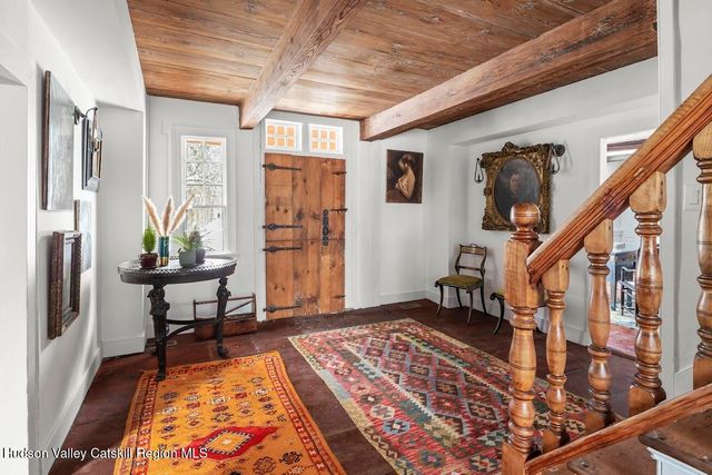 33 Broad Street, Kinderhook, NY 12106